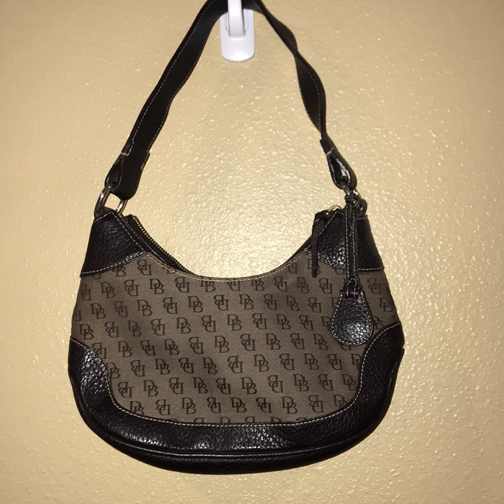 Dooney & Bourke Shoulder Bag